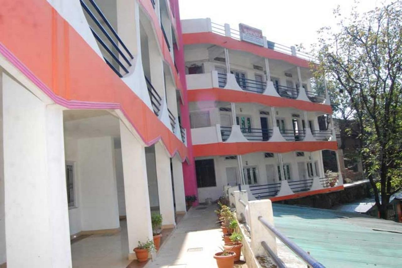 Goroomgo Hotel Shivay Near Kausani Chouraha - Mountain View - Excellent Customer Service Exteriör bild